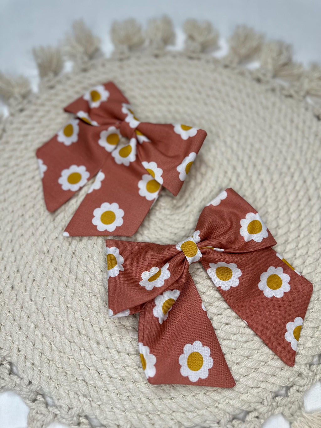 Girl's and Women's Daisy Flower Bow Hairbow | Fabric Hairclip, Hairbow, Baby Bow, Hair Accessory